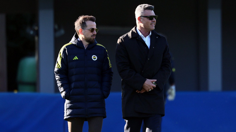 Real Betis Sofyan Amrabat için Fenerbahçe'yle masaya oturdu: Biraz indirim yapın