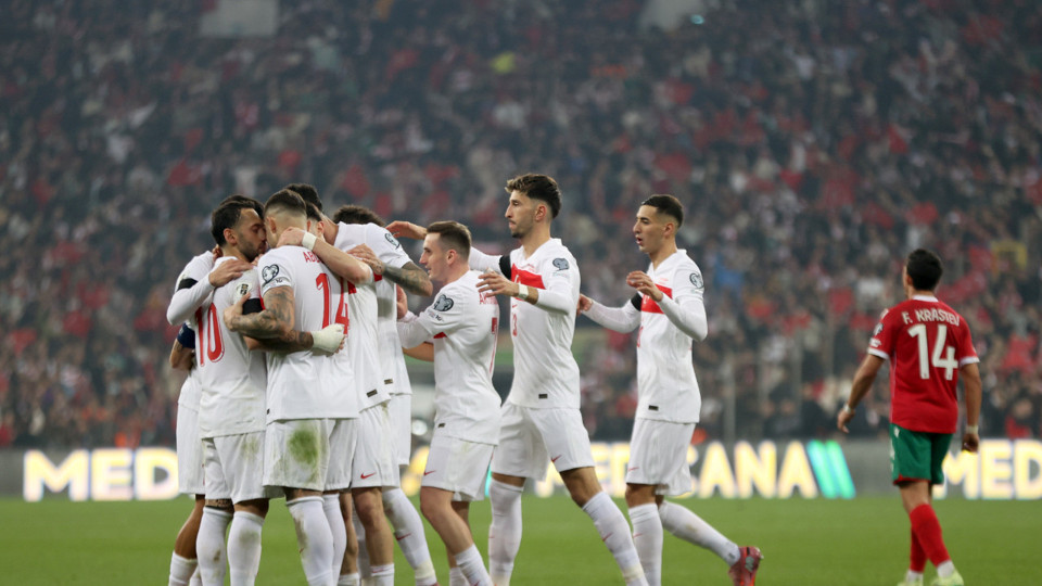 Türkiye'nin İspanya kadrosu belli oldu! 4 yıldız kadrodan çıkarıldı