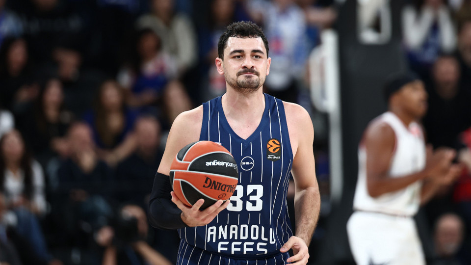Anadolu Efes'e Erkan Yılmaz'dan üzen haber