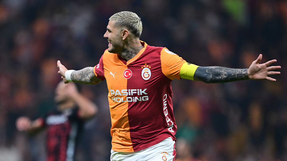 "100 maçta 70 gol attım kendimi açıklamak zorunda değilim"