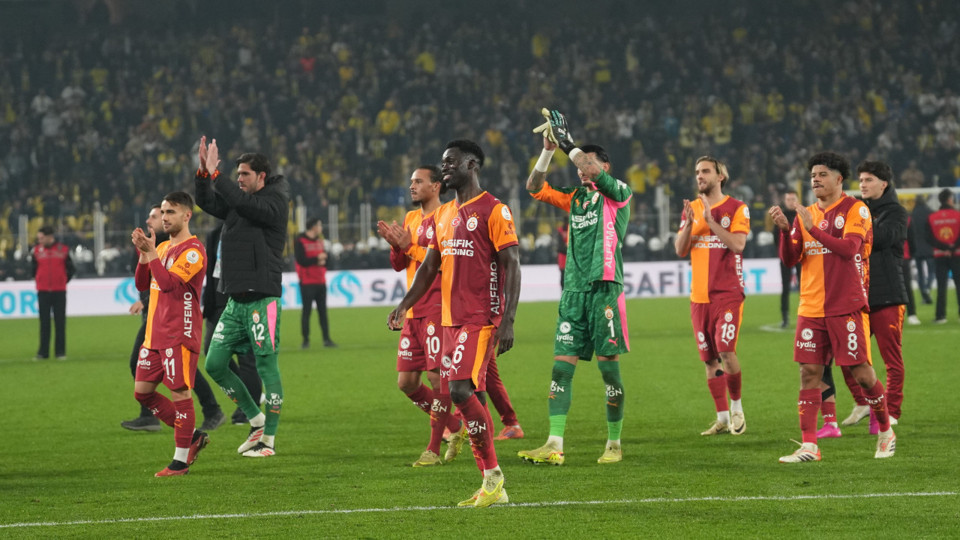 Galatasaray'ın Fenerbahçe deplasmanında yüzü gülmeye devam ediyor!