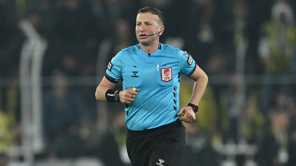 Süper Lig'de son 3 sezonun en çok derbi yöneten hakemi Yasin Kol oldu!