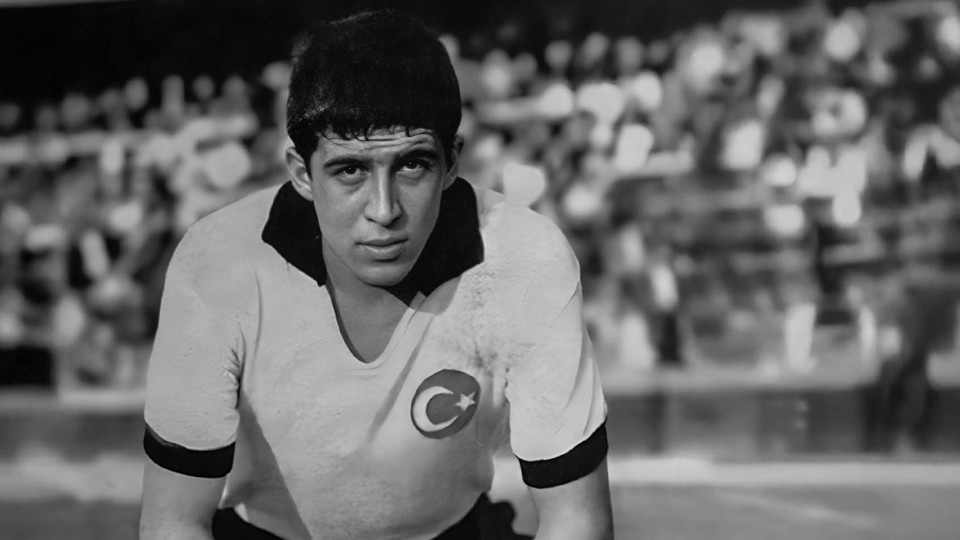 Beşiktaş'ın eski futbolcusu Faruk Karadoğan vefat etti