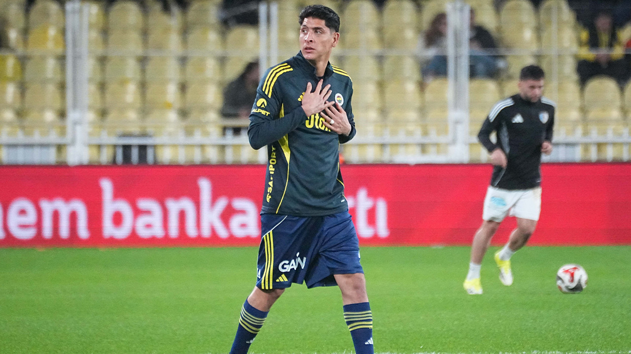 Başakşehir maçında yuhalanmıştı! Fenerbahçe Edson Alvarez'le yollarını  ayırdı - Fenerbahçe